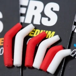 KORDA Acc.Montages/Hameçons-Aligneur de ligne carpe kickers rouge/blanc (x10)