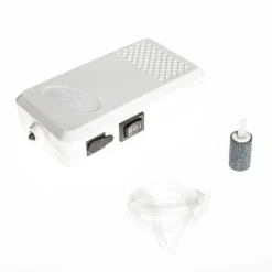 PLASTILYS Carnassier Au Posé-Aérateur à vivier + usb moteur deluxe